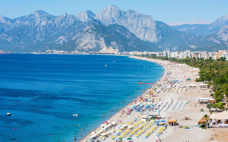 Antalya Konyaalti beach