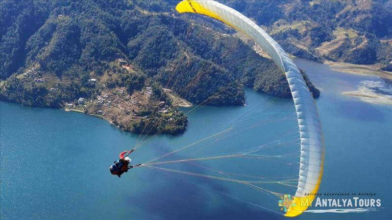 Paragliding in Antalya